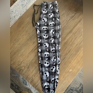 Black and White Nightmare Before Christmas Jogger PJ, Size M